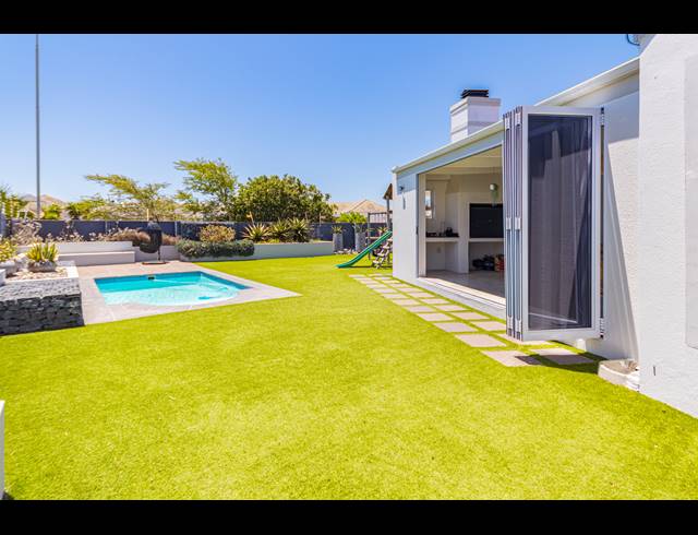 3 BEDROOM FREESTANDING SOLD IN SUNNINGDALE